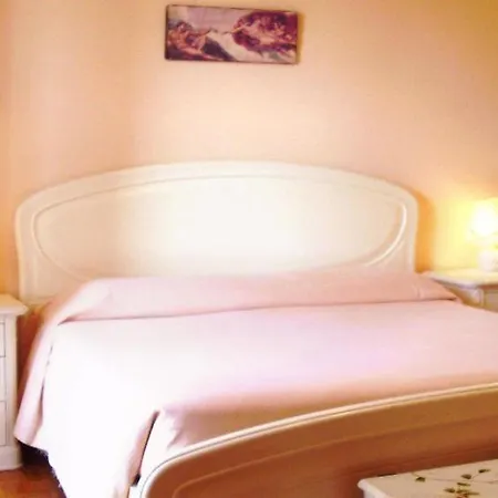 Sleeps 12 Pool Air Con Wifi *