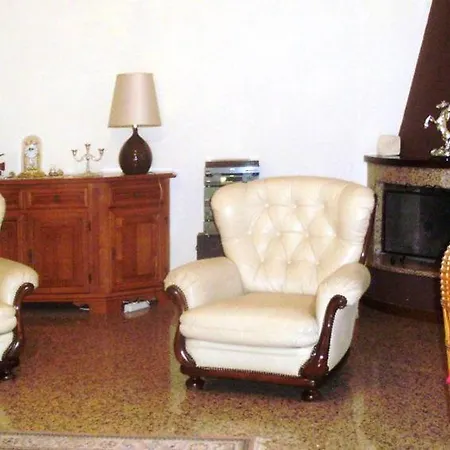 Sleeps 12 Pool Air Con Wifi Notaresco