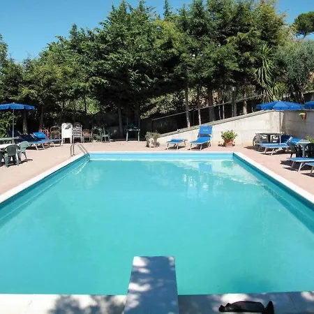 Sleeps 12 Pool Air Con Wifi *
